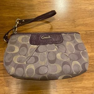 Coach signature logo wristlet wallet purple